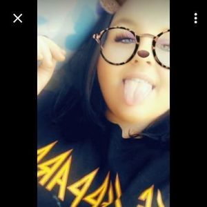 Meet your Posher, Tarrah